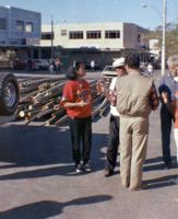 Raimundo Pag&atilde;o, soltando foguete